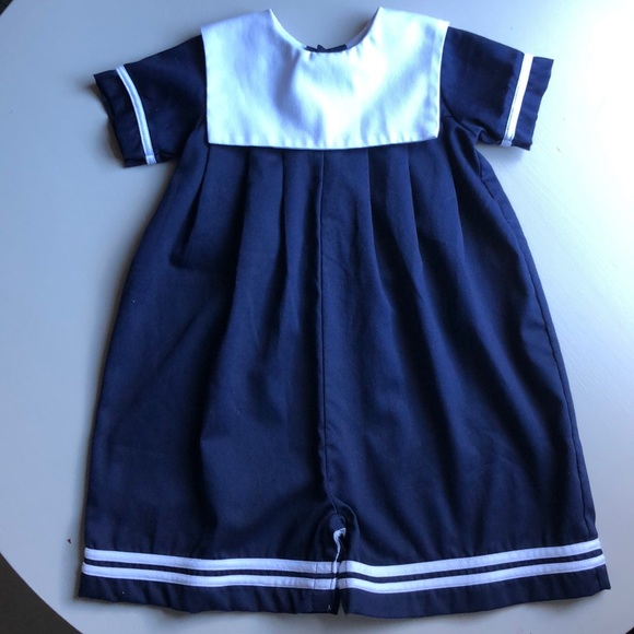 Cecil and Lou Other - 🎉HP🎉Baby short romper with white collar